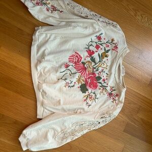 Beautiful embroidered sweatshirt